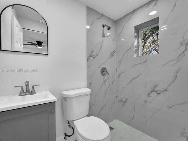 3761 SW 48th Ave, West Park, FL 33023