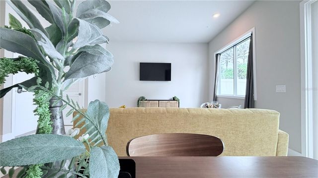 7760 SANDY RIDGE DRIVE 116, Reunion, FL 34747