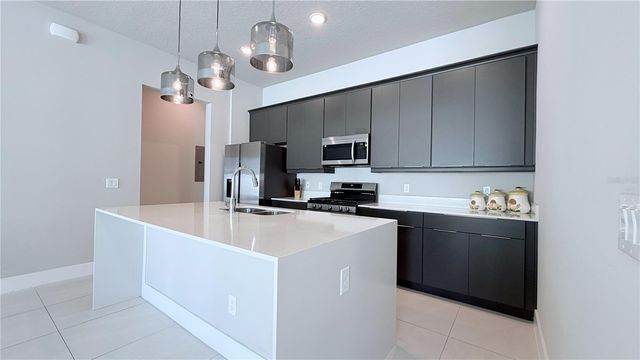 7760 SANDY RIDGE DRIVE 116, Reunion, FL 34747