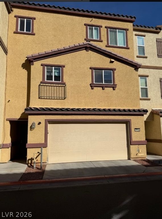 1525 Spiced Wine Avenue 19102, Henderson, NV 89074