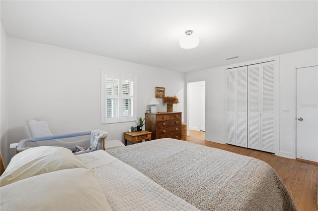 1884 OAKDALE LANE N, Clearwater, FL 33764