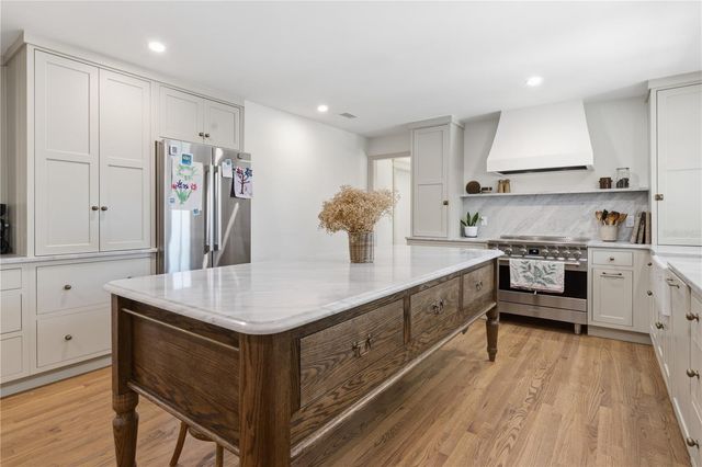 1884 OAKDALE LANE N, Clearwater, FL 33764