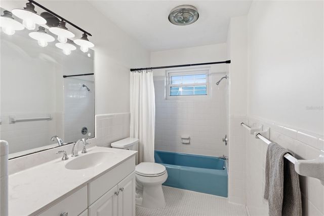 1884 OAKDALE LANE N, Clearwater, FL 33764