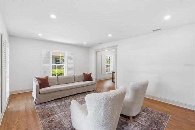 1884 OAKDALE LANE N, Clearwater, FL 33764