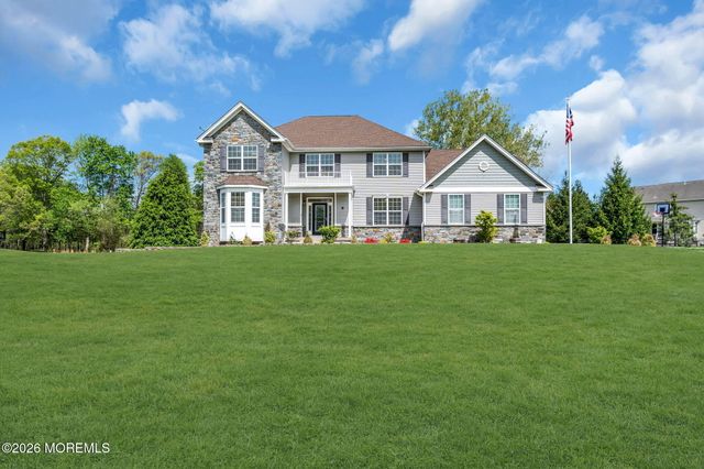 8 Parkside Drive, Jackson, NJ 08527
