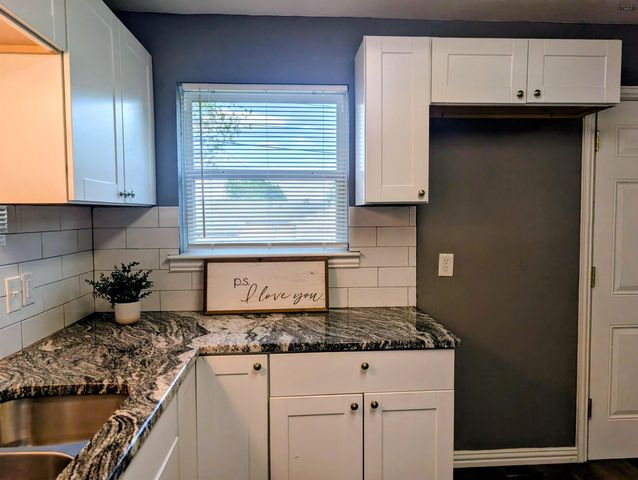 4663 MISTLETOE DRIVE, Wichita Falls, TX 76310