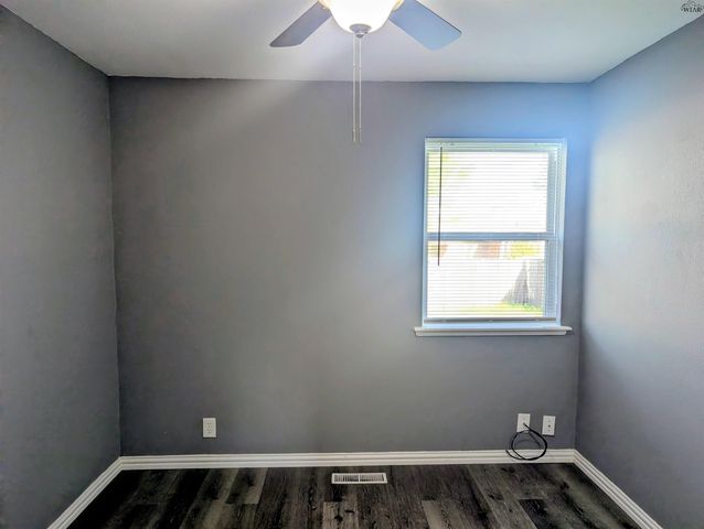 4663 MISTLETOE DRIVE, Wichita Falls, TX 76310