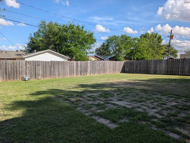 4663 MISTLETOE DRIVE, Wichita Falls, TX 76310