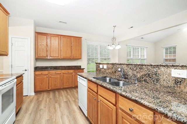 1669 Onyx Ridge, Fort Mill, SC 29708