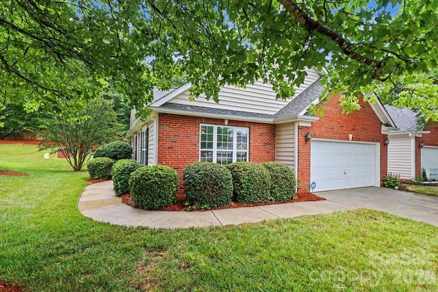 1669 Onyx Ridge, Fort Mill, SC 29708