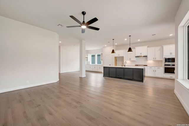 8123 Wellstone, Schertz, TX 78154