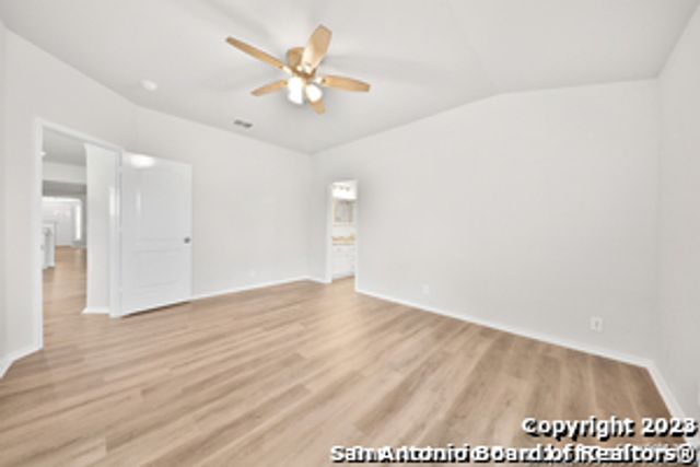 8222 Shumard Oak Dr, San Antonio, TX 78223