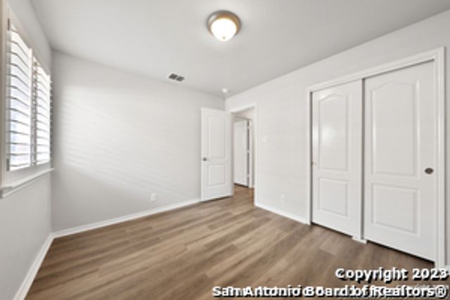 8222 Shumard Oak Dr, San Antonio, TX 78223