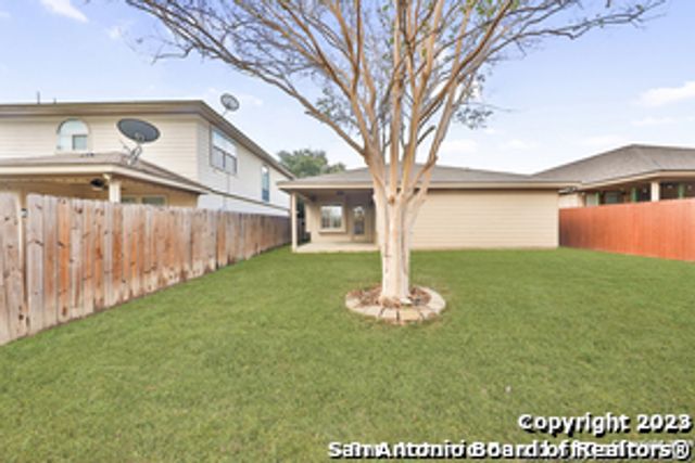 8222 Shumard Oak Dr, San Antonio, TX 78223