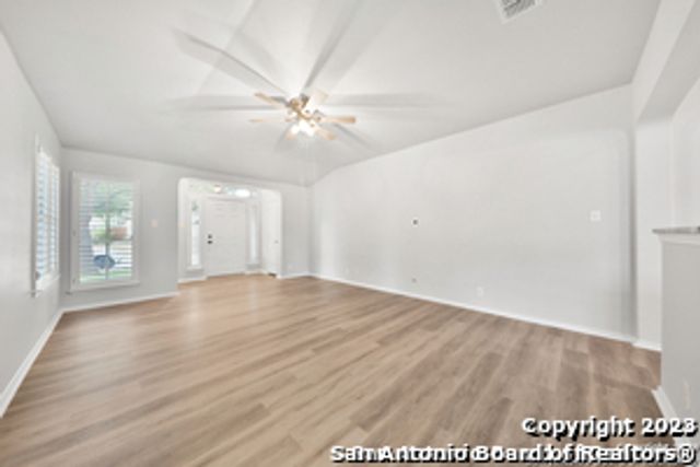 8222 Shumard Oak Dr, San Antonio, TX 78223