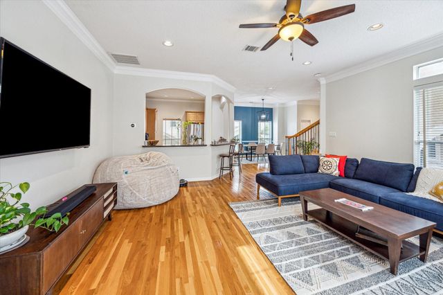 107 Detering Street B, Houston, TX 77007