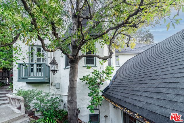 8066 Woodland Lane, Los Angeles, CA 90046