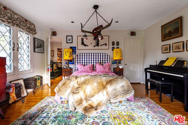 8066 Woodland Lane, Los Angeles, CA 90046