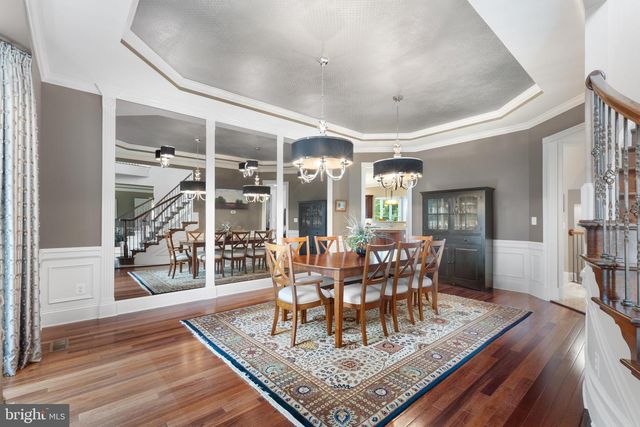 43154 MEADOW GROVE DR, Ashburn, VA 20147