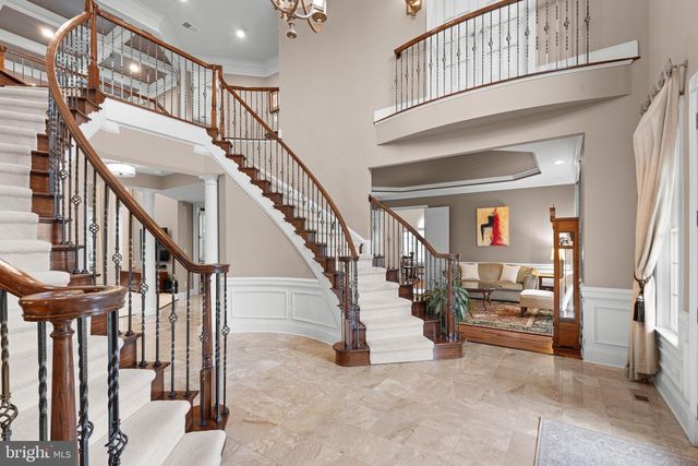 43154 MEADOW GROVE DR, Ashburn, VA 20147