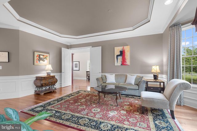 43154 MEADOW GROVE DR, Ashburn, VA 20147