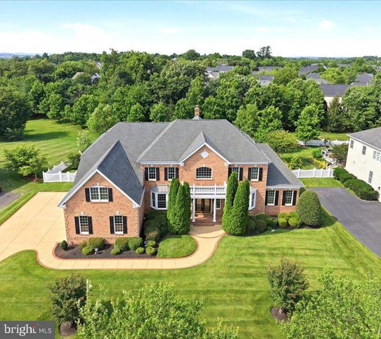 43154 MEADOW GROVE DR, Ashburn, VA 20147