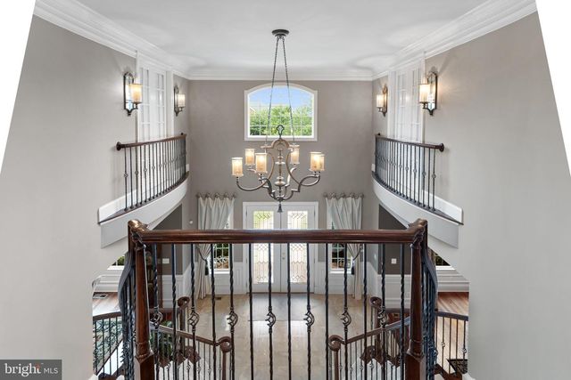 43154 MEADOW GROVE DR, Ashburn, VA 20147