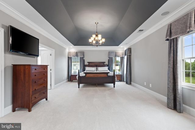 43154 MEADOW GROVE DR, Ashburn, VA 20147