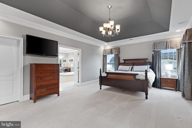 43154 MEADOW GROVE DR, Ashburn, VA 20147
