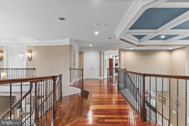 43154 MEADOW GROVE DR, Ashburn, VA 20147