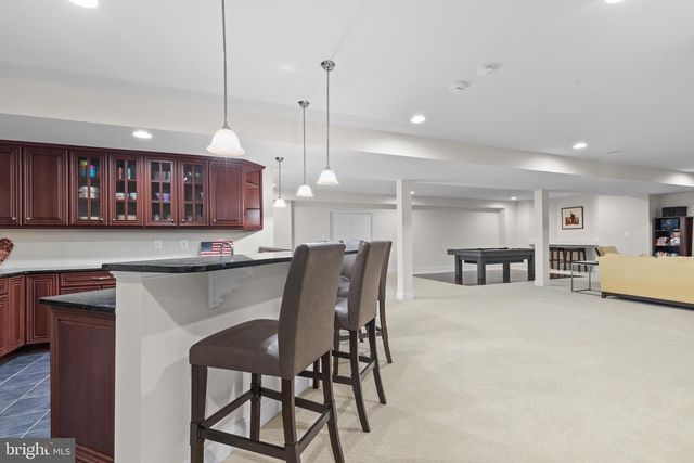43154 MEADOW GROVE DR, Ashburn, VA 20147