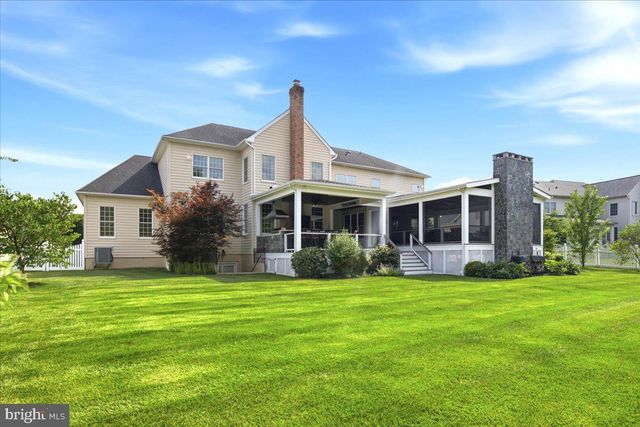 43154 MEADOW GROVE DR, Ashburn, VA 20147