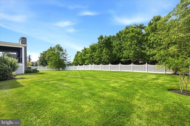 43154 MEADOW GROVE DR, Ashburn, VA 20147