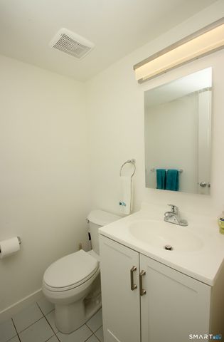 7 Bayberry Road, Cheshire, CT 06410