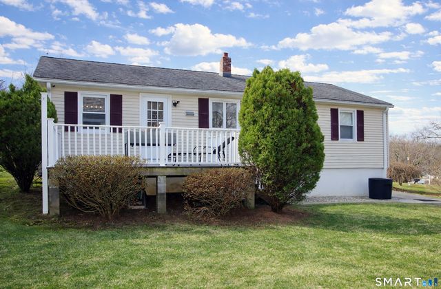 7 Bayberry Road, Cheshire, CT 06410