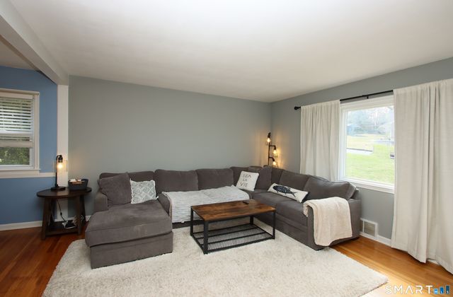 7 Bayberry Road, Cheshire, CT 06410