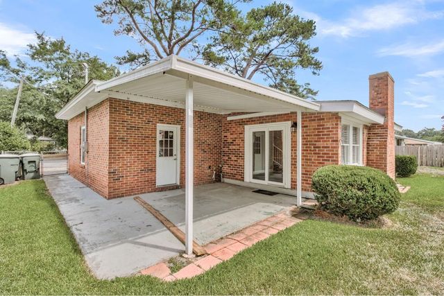 5937 Willard Drive, Hanahan, SC 29410