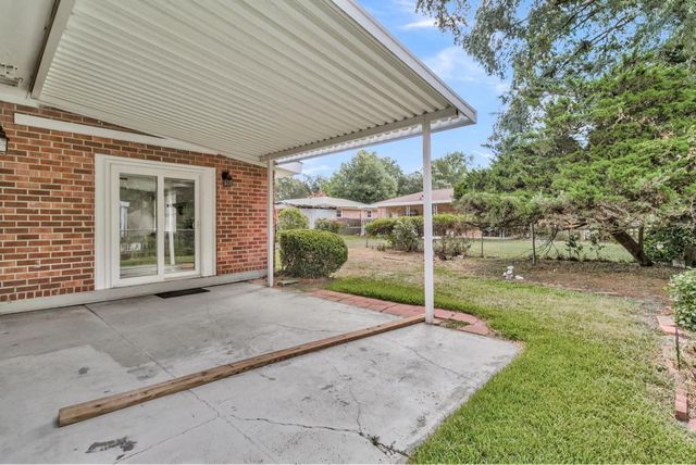 5937 Willard Drive, Hanahan, SC 29410