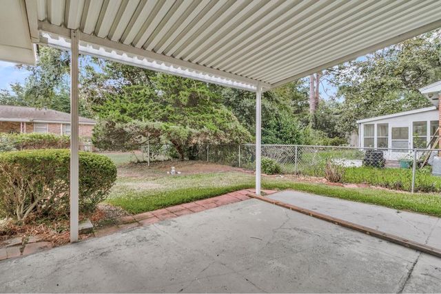 5937 Willard Drive, Hanahan, SC 29410