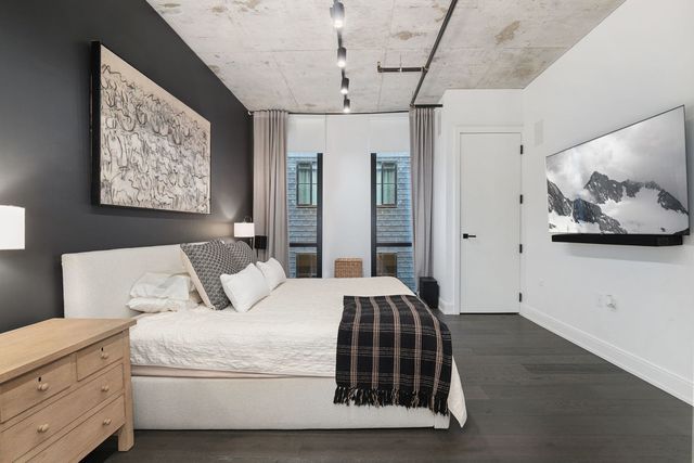 111 S Peoria Street 506, Chicago, IL 60607