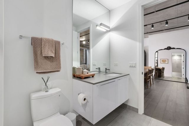 111 S Peoria Street 506, Chicago, IL 60607