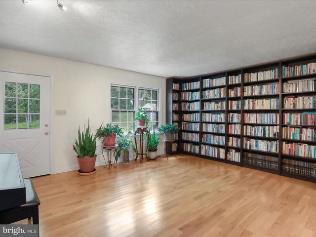 752 ENCHANTED PL, Front Royal, VA 22630