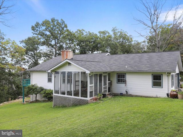 752 ENCHANTED PL, Front Royal, VA 22630