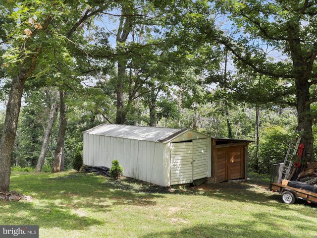 752 ENCHANTED PL, Front Royal, VA 22630