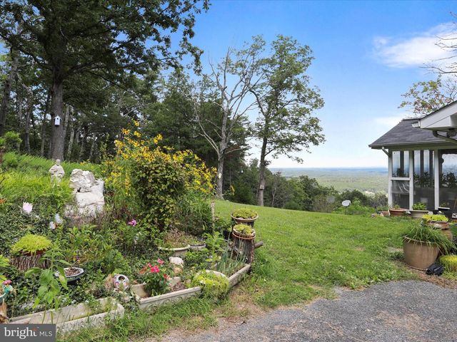 752 ENCHANTED PL, Front Royal, VA 22630