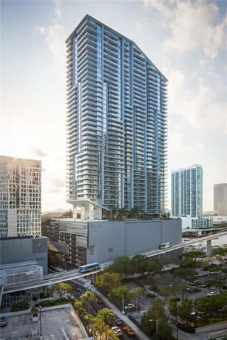 68 SE 6th Street 3711, Miami, FL 33131