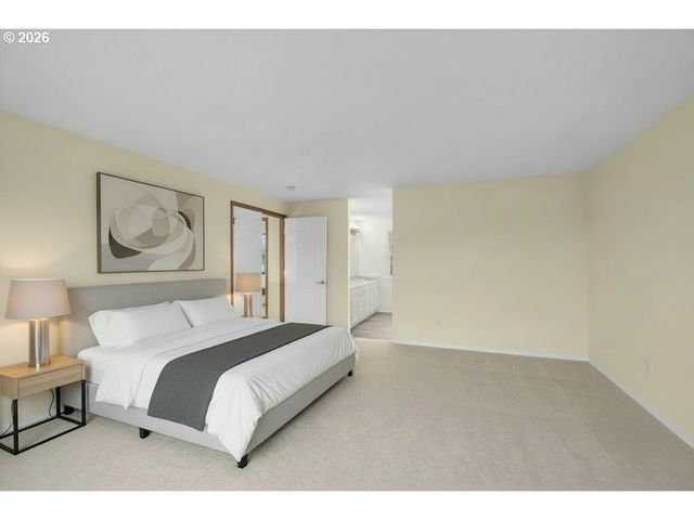 806 Se 73RD Ave, Hillsboro, OR 97123