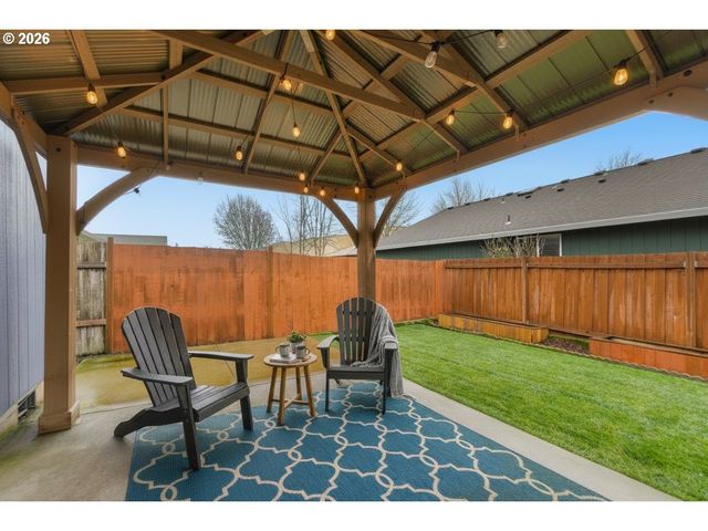 806 Se 73RD Ave, Hillsboro, OR 97123