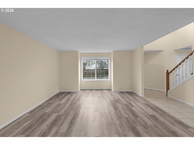 806 Se 73RD Ave, Hillsboro, OR 97123