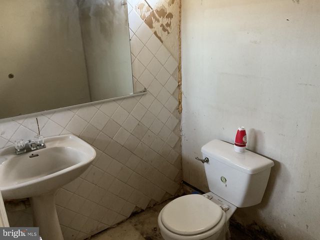 127 HOLLYWOOD DR, Glen Burnie, MD 21060